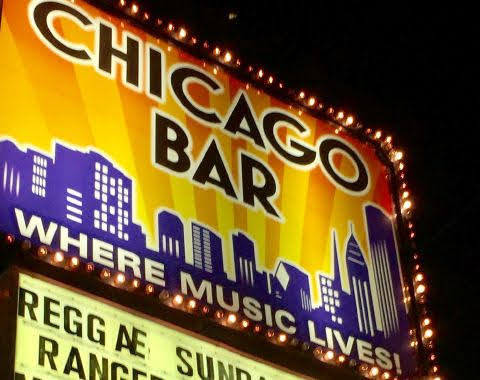 Chicago Bar | azblueshof